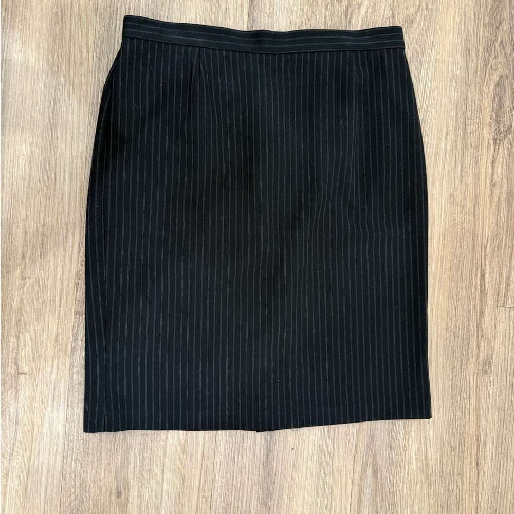 Briggs New York Black Pinstripe Pencil Skirt